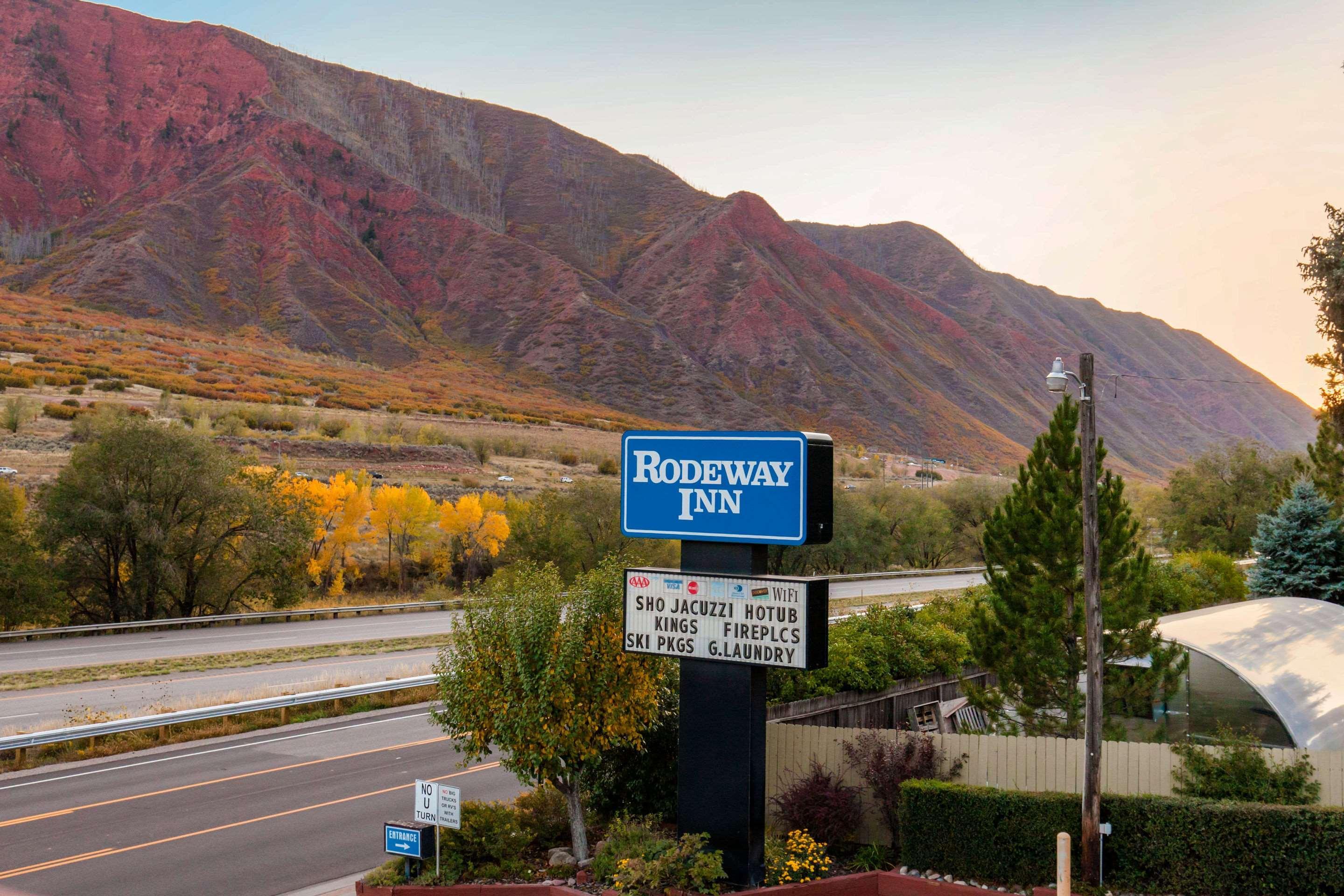 Rodeway Inn Glenwood Springs Exterior photo