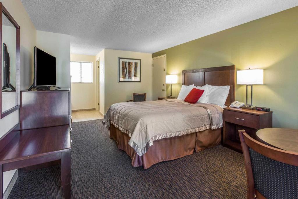 Rodeway Inn Glenwood Springs Exterior photo