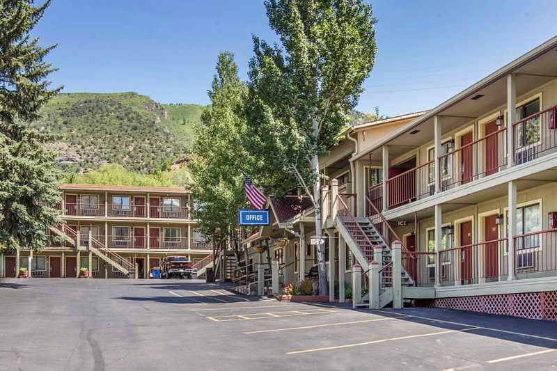 Rodeway Inn Glenwood Springs Exterior photo